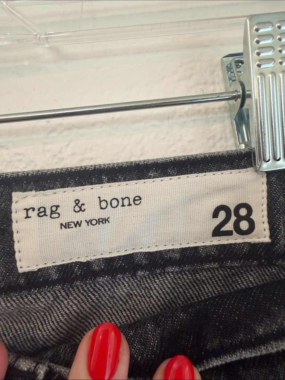 Rag & Bone Saige Low Rise Straight Leg Jeans Black Wash Size 28 NWOT - Picture 7 of 10